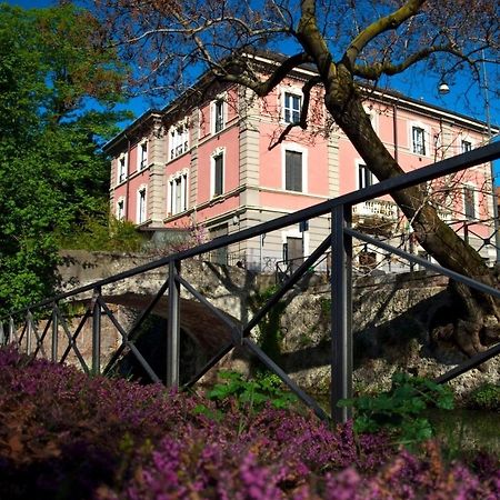 Trilocale In Villa Signorile Milano Exteriör bild